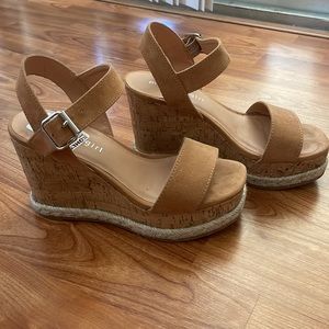 Tan wedges